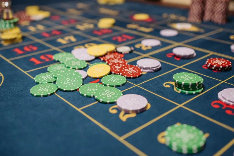 Stop Gambling Your Bankroll Into the Ground: The Math Behind Betting Like a Casino Operator
