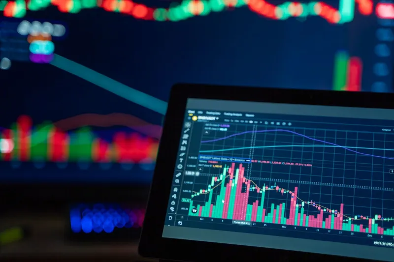 When Losing Bets Hit Different: Using Crypto Futures and Hedging to Fight Back Smart
