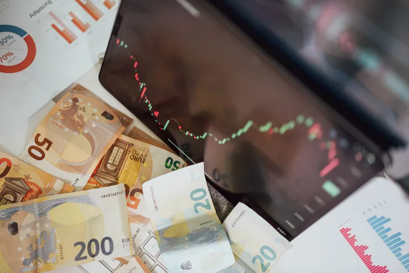 Your Worst Bet Could Still Pay Off: How to Hedge Sports Picks With Crypto Derivatives