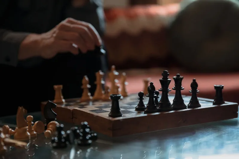 Your Brain Is Costing You Money: The Mental Traps Every Crypto Bettor Needs to Escape